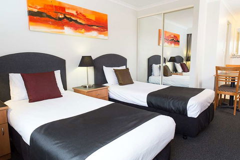 Alpha Hotel Canberra - New Castle Tourism 1