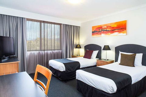Alpha Hotel Canberra - New Castle Tourism 2