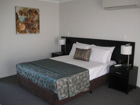 Royal Motel Miles - Newcastle Accommodation 2