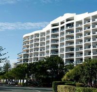 Ramada Resort Golden Beach - New Castle Tourism
