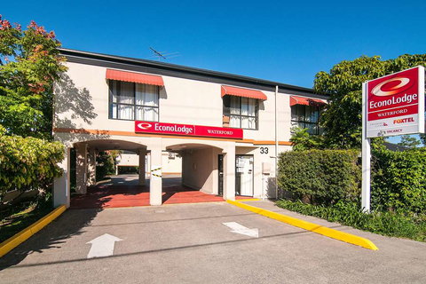 Econo Lodge Waterford - Newcastle Accommodation 0