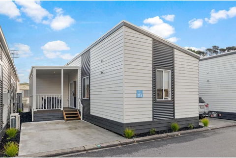 Discovery Parks Warrnambool - New Castle Tourism 0