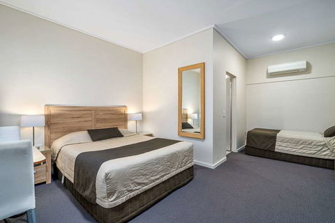 Quality Hotel Sherbourne Terrace - New Castle Tourism 2