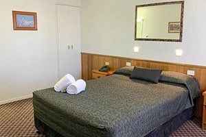 Outback Motel - New Castle Tourism 4