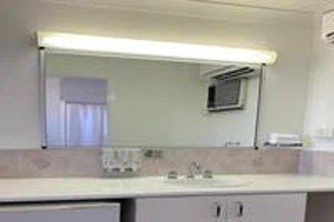 Outback Motel - New Castle Tourism 7