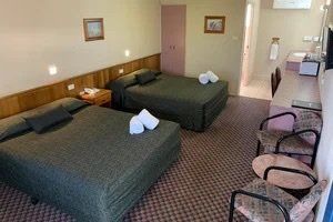 Outback Motel - New Castle Tourism 10