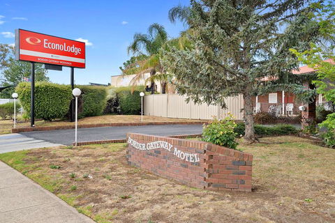 Econo Lodge Border Gateway Wodonga - New Castle Tourism 1