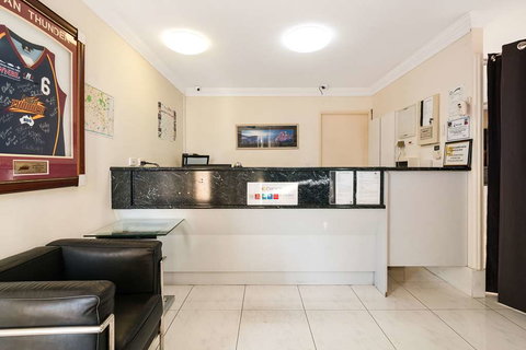 Econo Lodge Waterford - Newcastle Accommodation 3