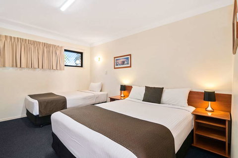 Econo Lodge Waterford - Newcastle Accommodation 7