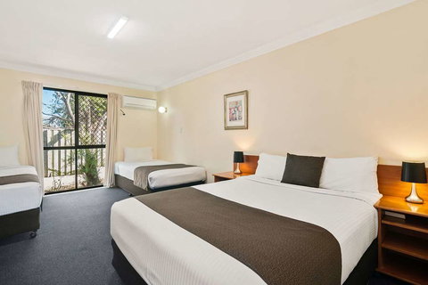 Econo Lodge Waterford - Newcastle Accommodation 10