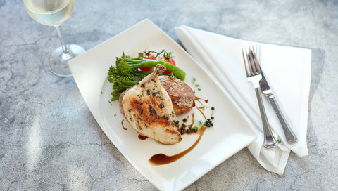 Crowne Plaza Canberra - New Castle Tourism 11