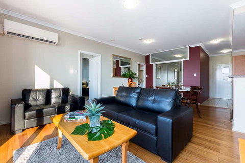 Mont Clare Boutique Apartments - Newcastle Accommodation 5