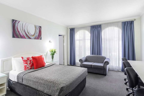 Best Western Cathedral Motor Inn - New Castle Tourism 14