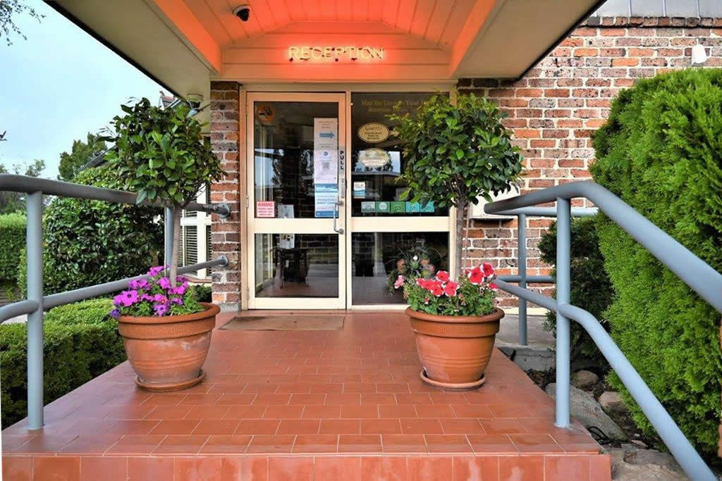 Huntley NSW Newcastle Accommodation