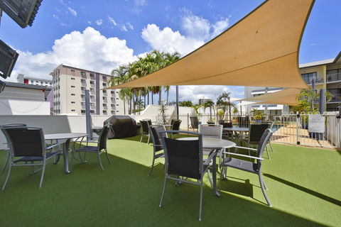 Metro Advance Apartments & Hotel - New Castle Tourism 15