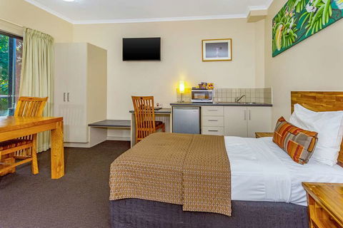 Quality Hotel Darwin Airport - New Castle Tourism 12
