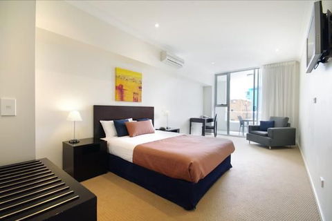 Macquarie Waters Boutique Apartment Htl - Newcastle Accommodation 2