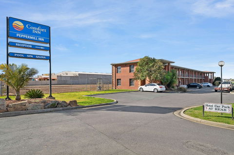 Peppermill Inn - New Castle Tourism 0