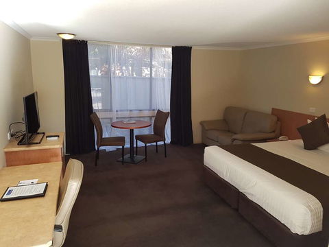 Best Western Chaffey Intl Motor Inn - New Castle Tourism 2