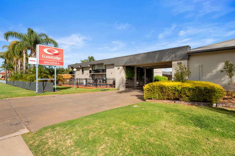 Econo Lodge All Seasons Mildura - New Castle Tourism 1