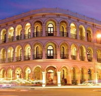 Largs Pier Hotel - Newcastle Accommodation