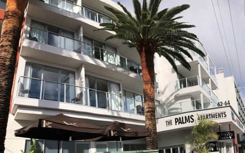 Adelaide Dress Circle Apartments - Newcastle Accommodation 0