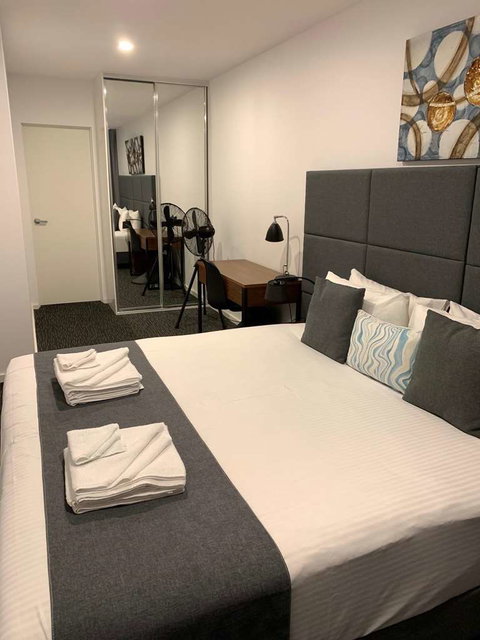 Adelaide Dress Circle Apartments - Newcastle Accommodation 1