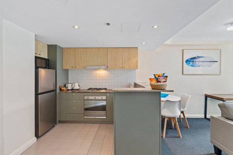 Astra Apartments Chatswood - Newcastle Accommodation 0