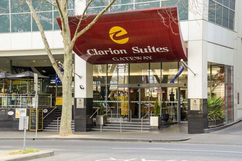 Clarion Suites Gateway - New Castle Tourism 0