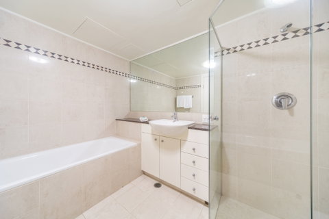 Astra Sydney CBD Pitt Street - Newcastle Accommodation 1