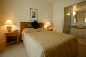 Mowbray By The Sea Holiday Apartments - Newcastle Accommodation 1