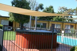 Cootamundra Gardens Motel - New Castle Tourism 2
