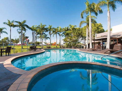 Oaks Oasis, Caloundra - New Castle Tourism 3