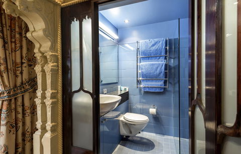 Thorngrove Manor Hotel - New Castle Tourism 8