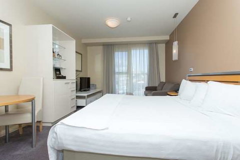 Peppers Seaport Hotel - Newcastle Accommodation 5