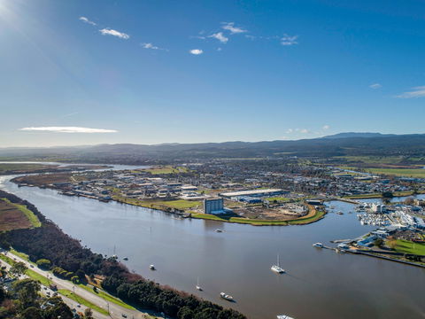 Peppers Silo Launceston - New Castle Tourism 17