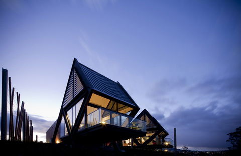 Mona Pavilions - New Castle Tourism 0