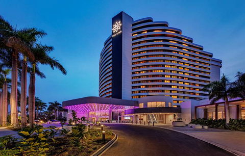 The Star Grand Hotel, Gold Coast - New Castle Tourism 1