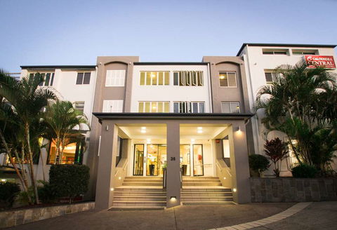 Caloundra Central Apartment Hotel - New Castle Tourism 1