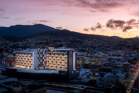 Crowne Plaza Hobart - New Castle Tourism 0