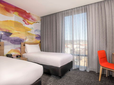 Ibis Styles Hobart Hotel - New Castle Tourism 1