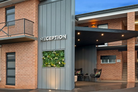 Bluegum Motel - Newcastle Accommodation 1