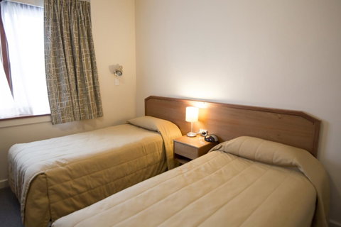 University House - ANU - Newcastle Accommodation 1