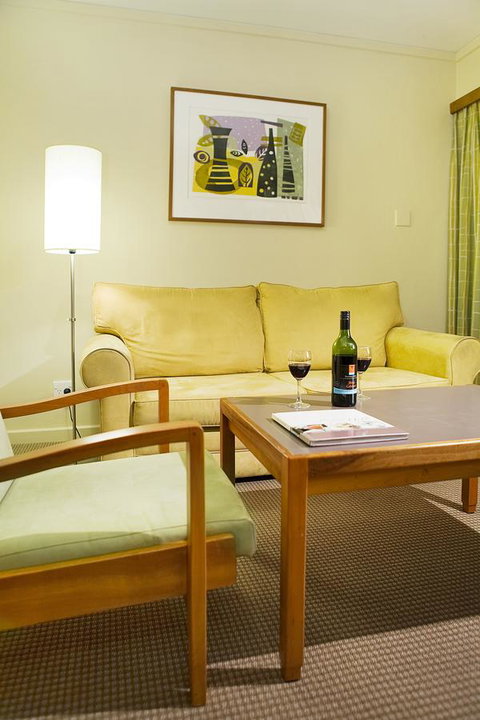 University House - ANU - Newcastle Accommodation 0