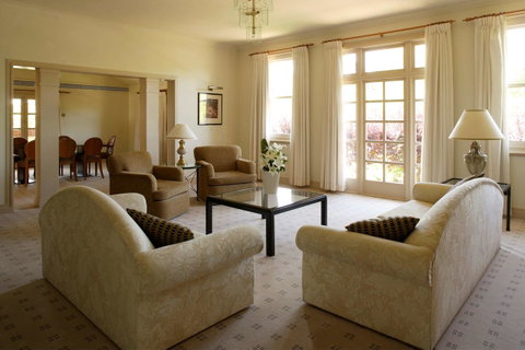 Hyatt Hotel Canberra - A Park Hyatt Hotel - Newcastle Accommodation 13