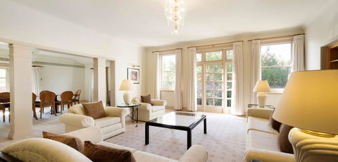 Hyatt Hotel Canberra - A Park Hyatt Hotel - Newcastle Accommodation 7