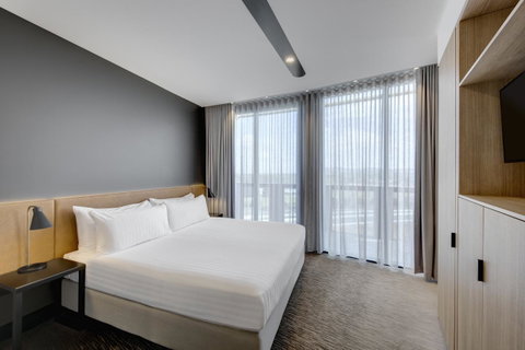 Vibe Hotel Canberra - Newcastle Accommodation 42