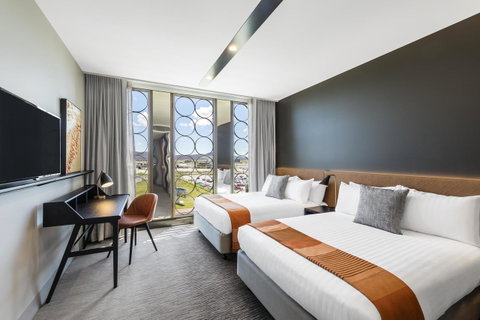 Vibe Hotel Canberra - Newcastle Accommodation 17