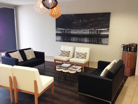 Pacific Suites Canberra - Newcastle Accommodation 6