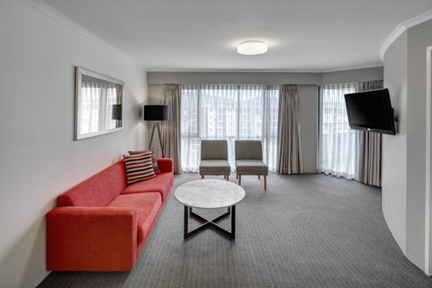Adina Serviced Apartments Canberra James Court - Newcastle Accommodation 5